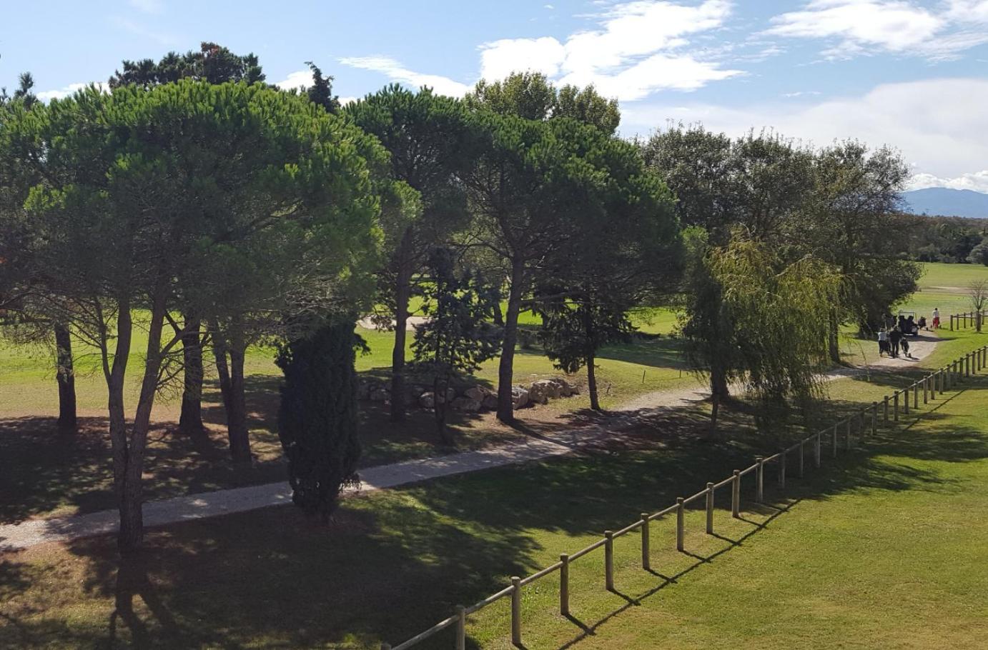 Vert Paradis - Vue Apaisante Sur Golf, Pins Parasols, 2E Etage - 80 M2 Dont Terrasse Avec Pergola, 2 Chambres, 3Et Iles, 3 Clim, Wifi - Piscine, Parking Et Park A Velos, Ascenseur - En Option Linge, Menage - Pistes Cyclables, Mer A Proximite Saint-Cyprien  Eksteriør bilde