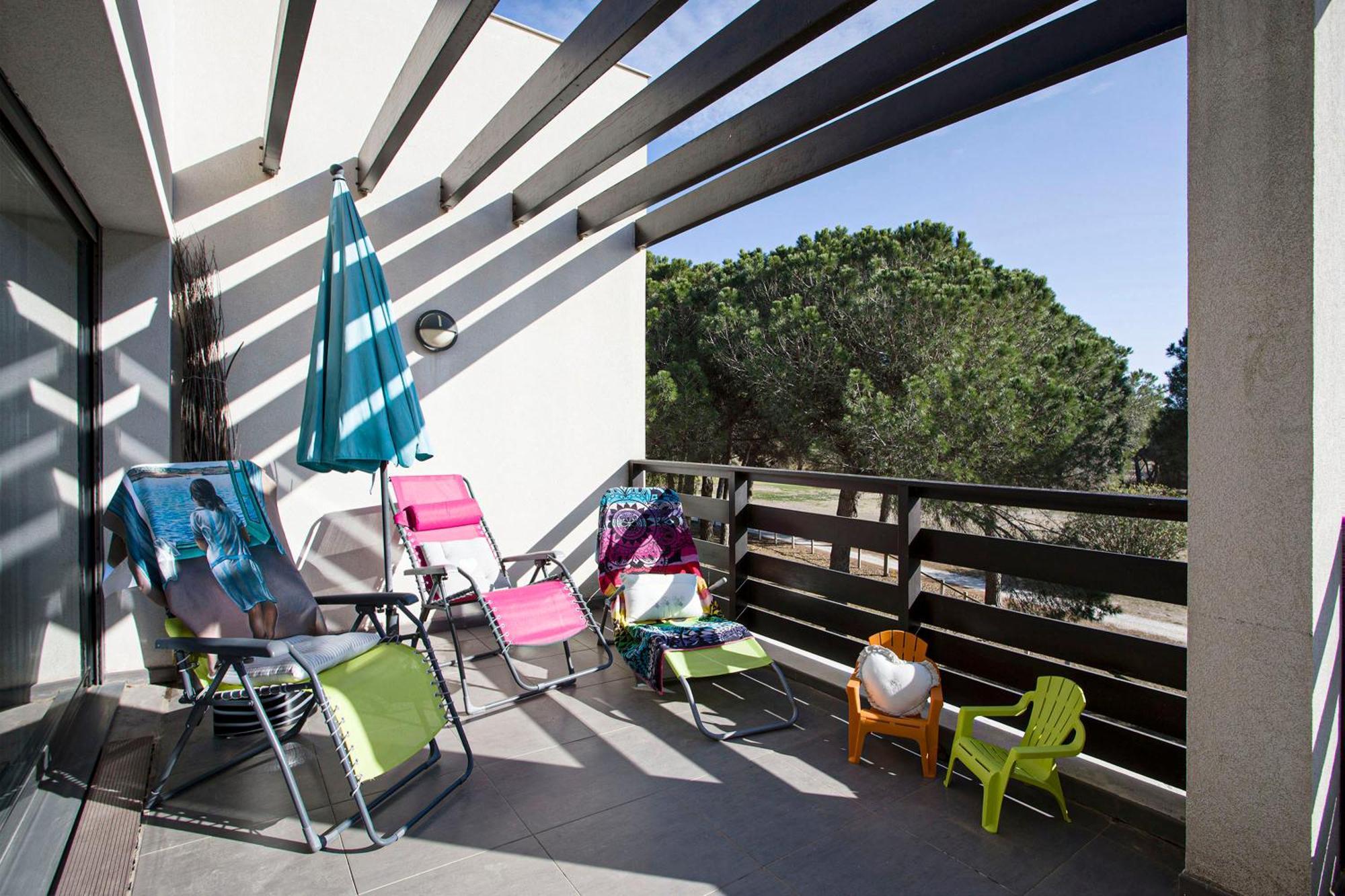 Vert Paradis - Vue Apaisante Sur Golf, Pins Parasols, 2E Etage - 80 M2 Dont Terrasse Avec Pergola, 2 Chambres, 3Et Iles, 3 Clim, Wifi - Piscine, Parking Et Park A Velos, Ascenseur - En Option Linge, Menage - Pistes Cyclables, Mer A Proximite Saint-Cyprien  Eksteriør bilde